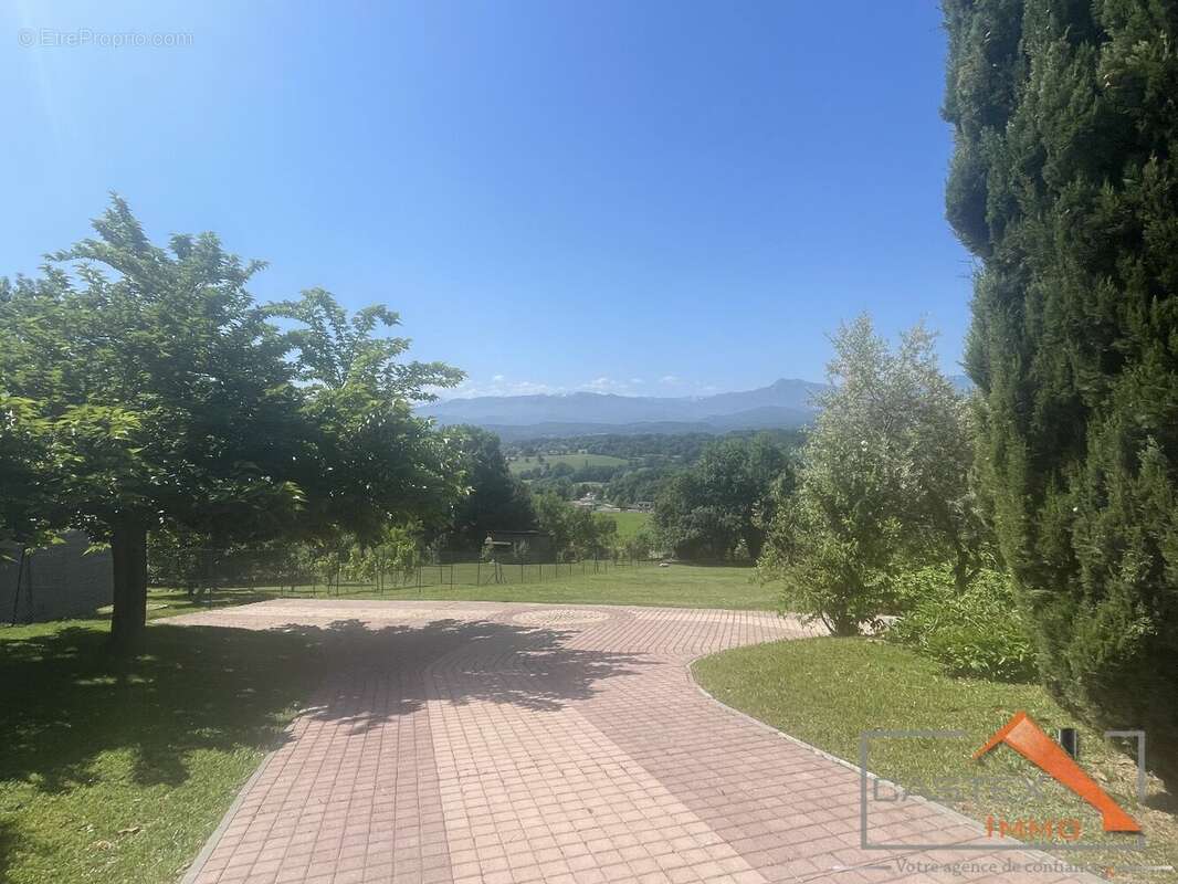 Maison à SAINT-MEDARD