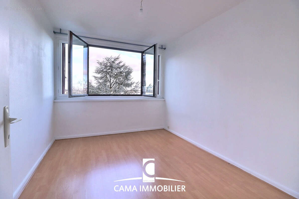 Appartement 3/4 pièces à vendre à fontenay-le-fleury - photo 7