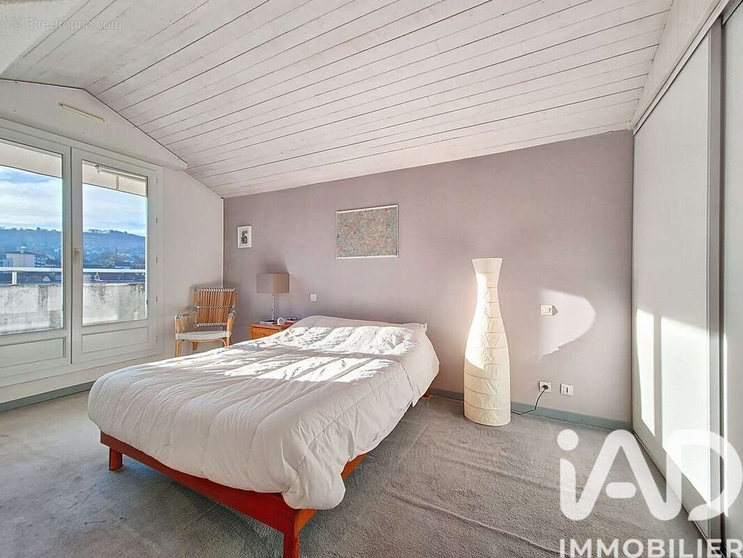 Photo 7 - Appartement à LA ROCHE-SUR-FORON