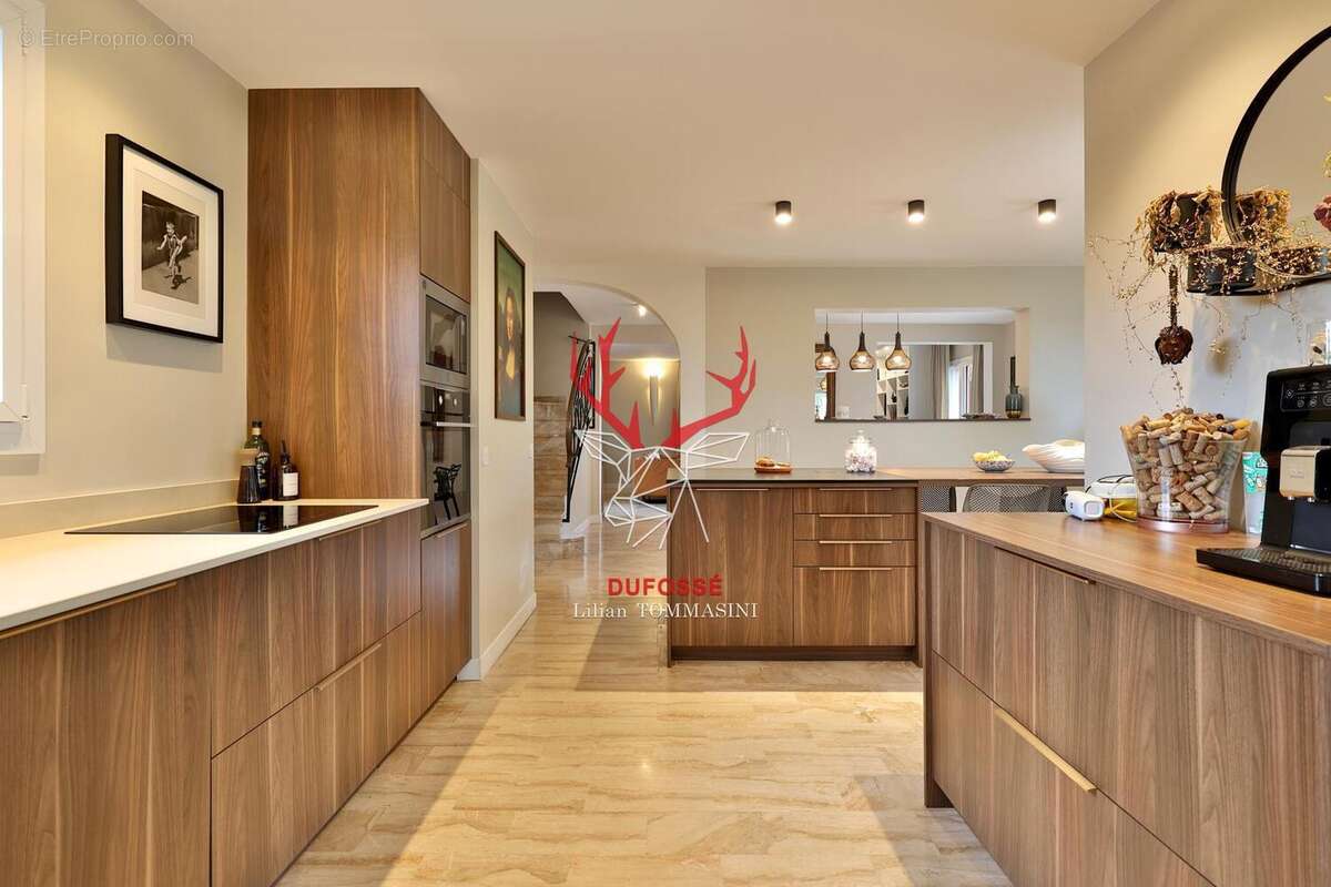 Photo 3 - Maison à DARDILLY