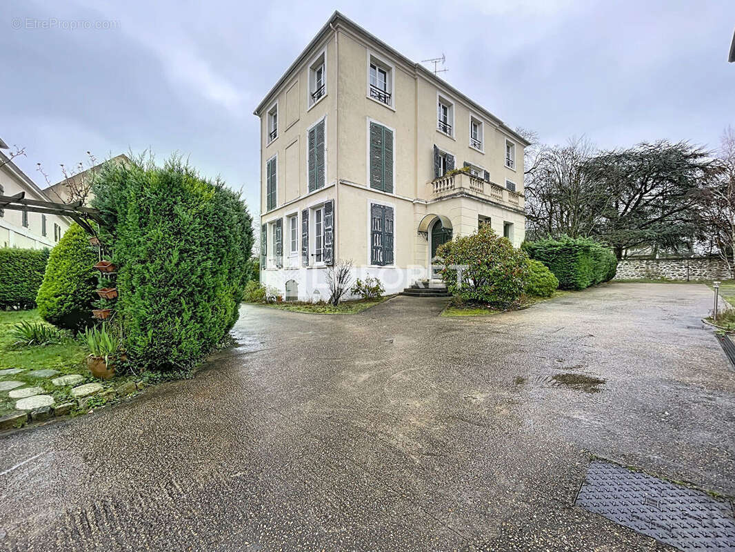 Appartement à LIMEIL-BREVANNES