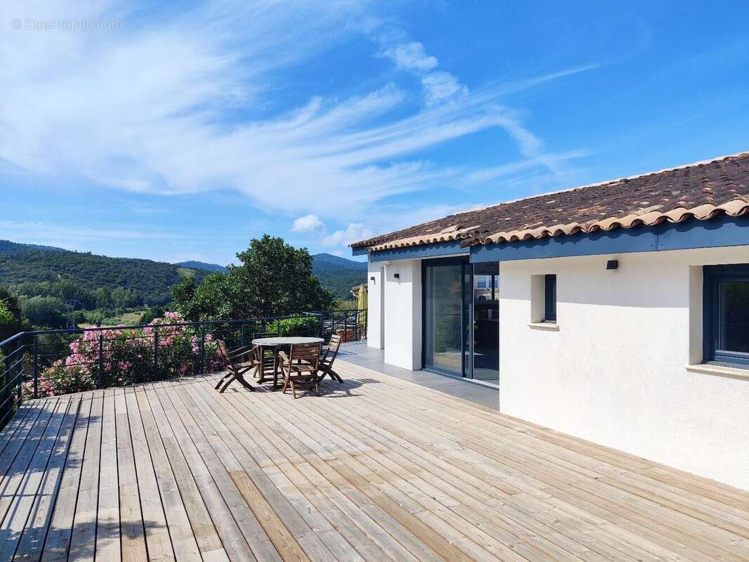 Maison 82 m² à Roquebrune-Sur-Argens  - photo 29