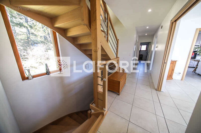 Maison à SAINT-APOLLINAIRE