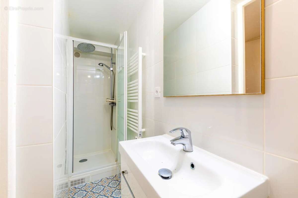 Appartement à PARIS-11E