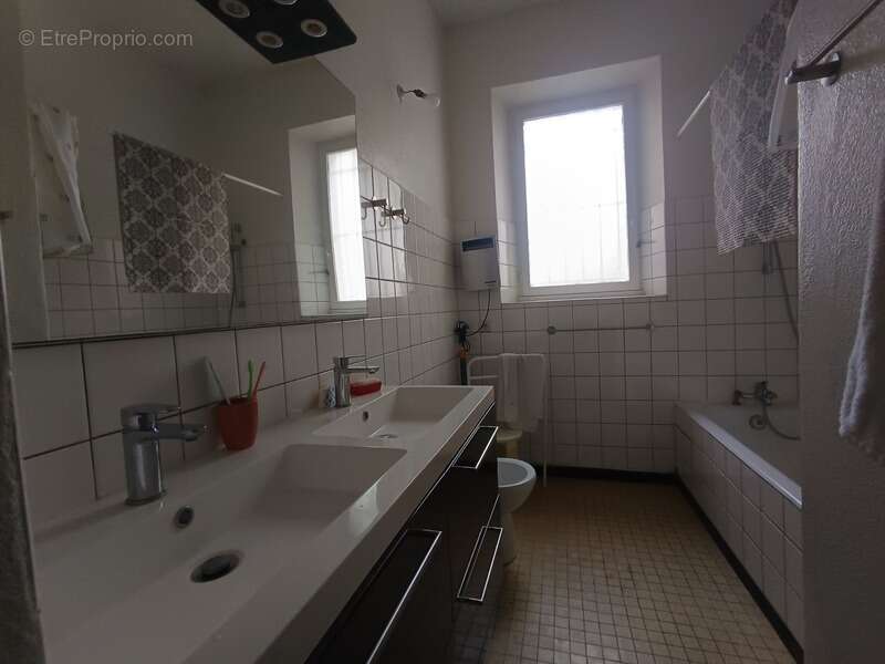 Maison à AIRE-SUR-L'ADOUR