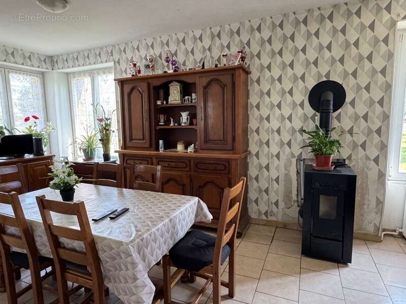 Maison à GUDMONT-VILLIERS