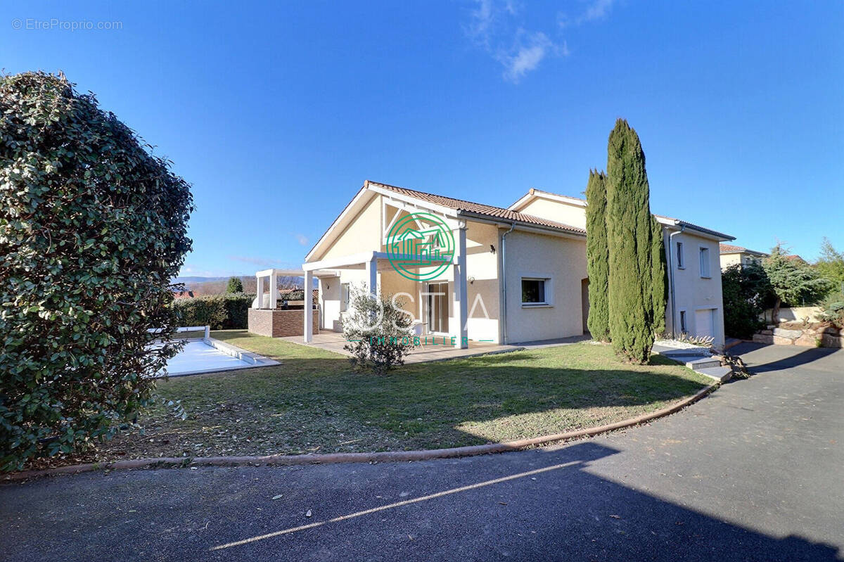 Maison à RIVE-DE-GIER