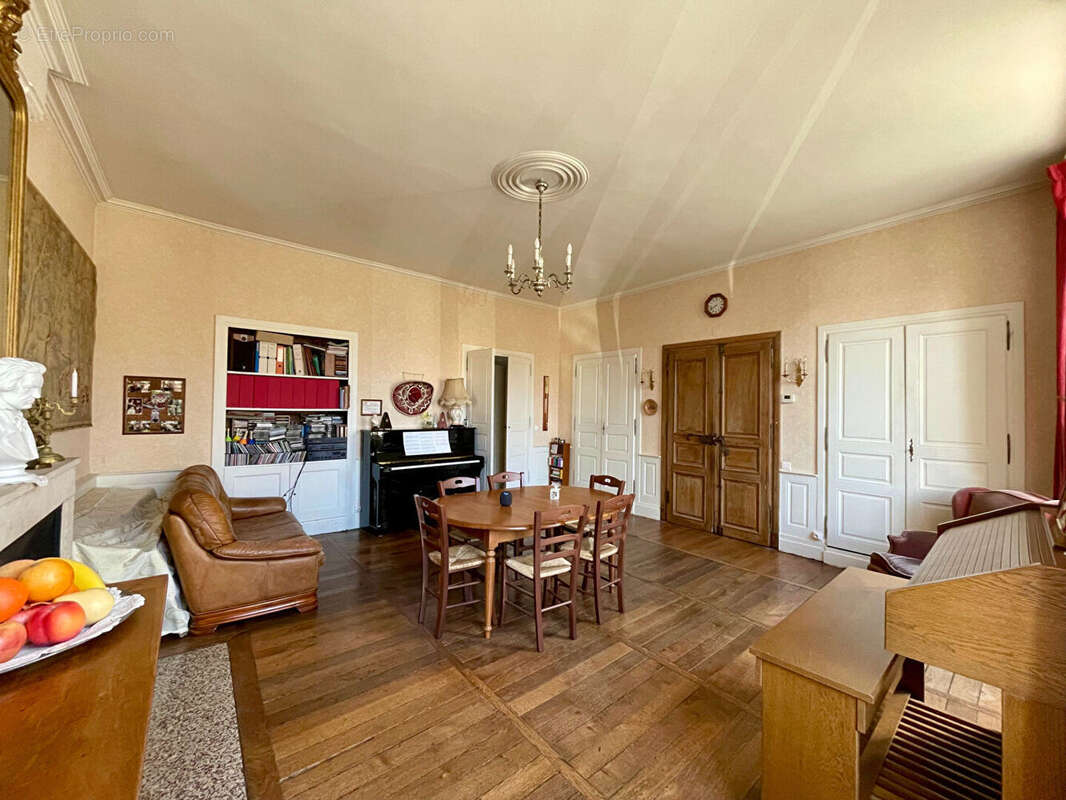 Maison à ANCHE