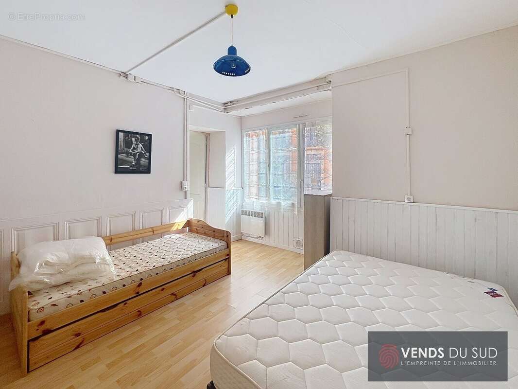 Appartement à LAMALOU-LES-BAINS