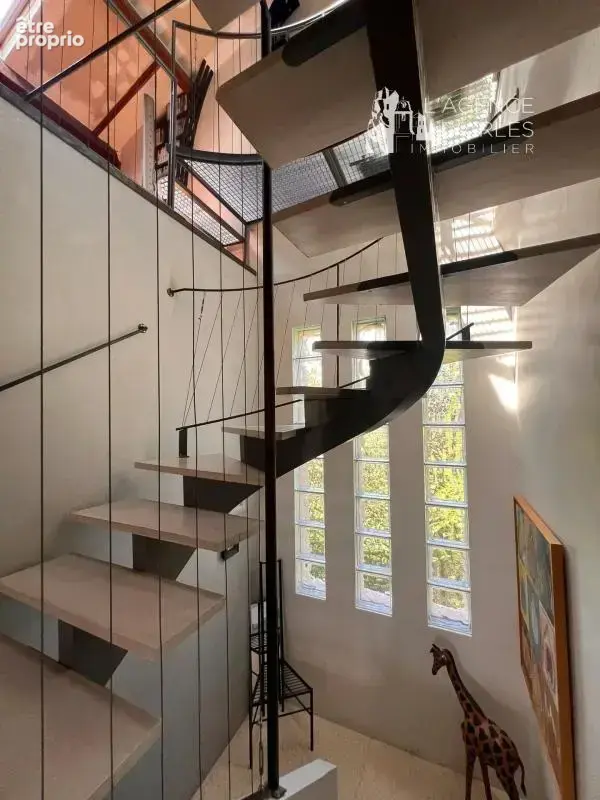 Arles Monplaisir – Élégante maison -  220m² de volumes et un jardin préservé au calme - photo 22