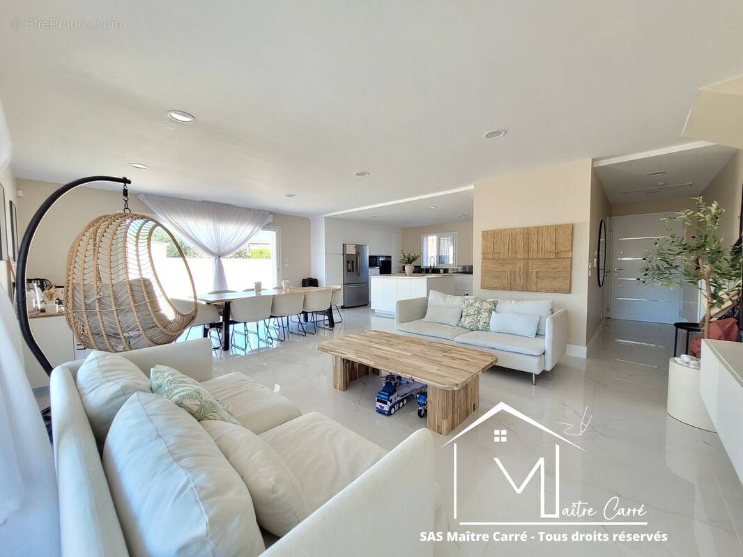 Photo 1 - Maison à LA CRAU