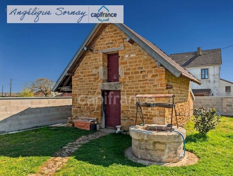 Maison à BLETTERANS