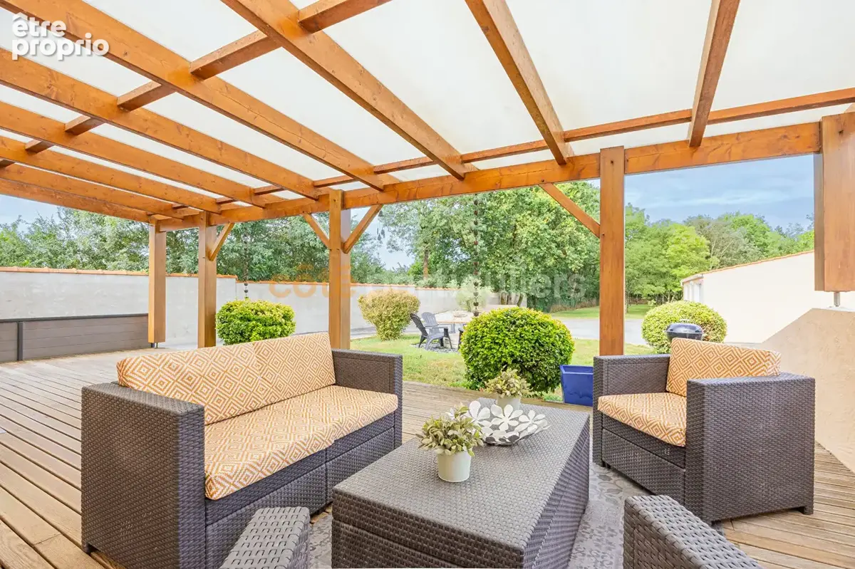 Saint-jean-de-boiseau -- maison 6 pieces -- 134 m2 -- 4 chambres -- terrasse avec pergola  -- grand jardin - photo 2