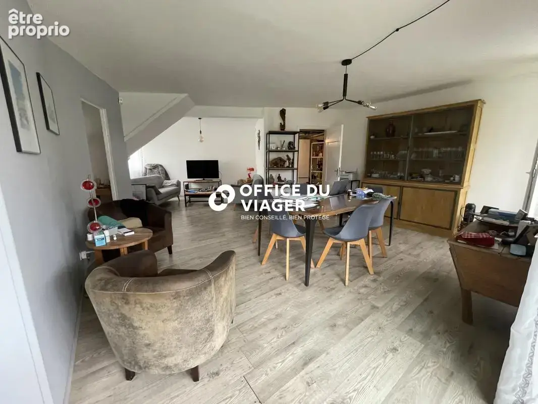 Maison - 5 pièces - 107,27 m² - photo 2