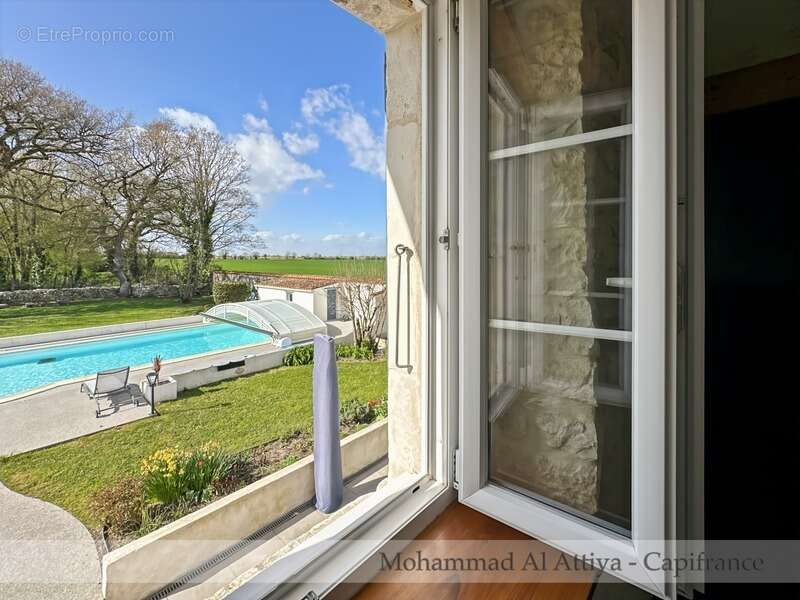 Magnifique propriété familiale avec gîte, studio et piscine à quelques minutes de La Rochelle (17) - photo 27