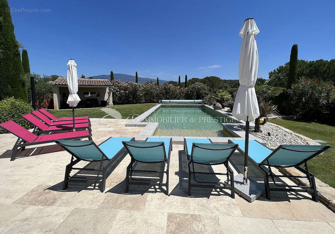 Maison à SAINT-PIERRE-DE-VASSOLS