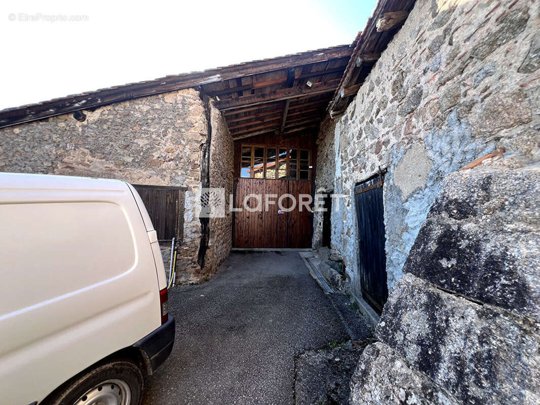 Maison Ambierle 7 pièce(s) 150m2 - photo 17