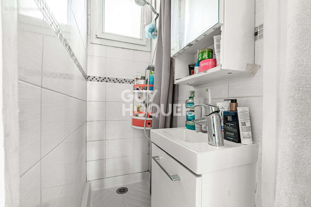 Appartement à ASNIERES-SUR-SEINE