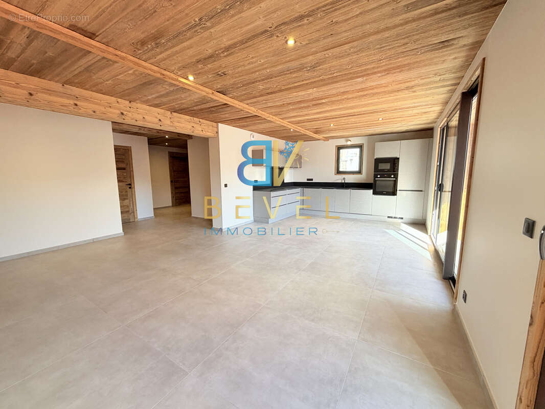 Appartement à SAINT-SORLIN-D'ARVES