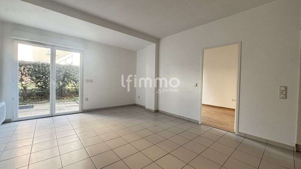 Appartement à LUCE