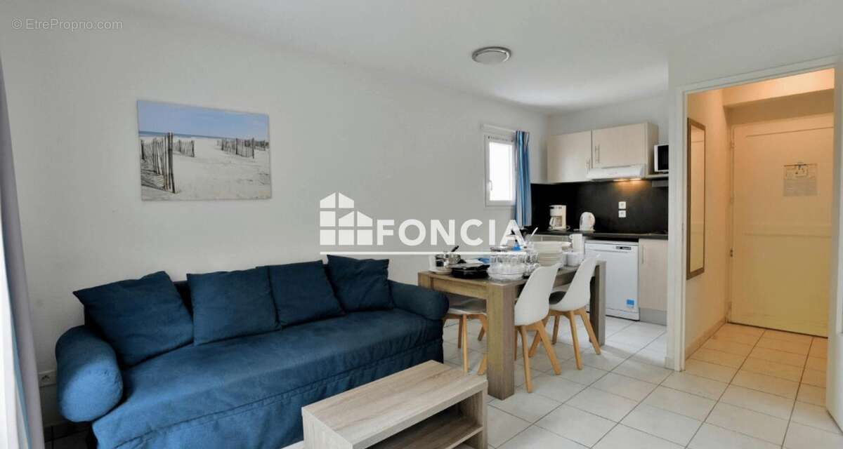 Maison à LE TRONCHET