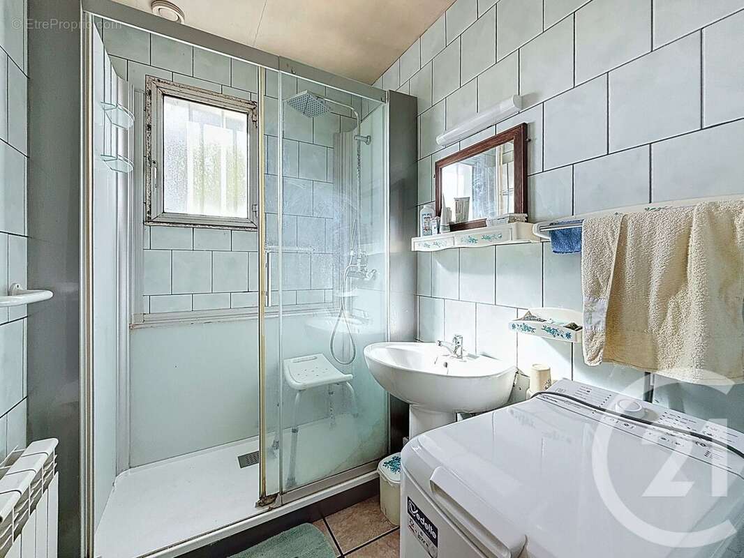 Maison à MONTCEAUX-LES-PROVINS