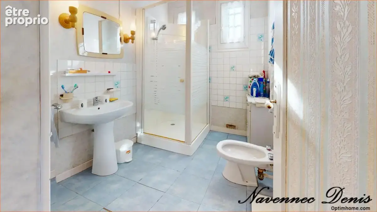 Maison de plain-pied surélevé – 2 chambres – Sous-sol complet – Jardin 600 m² – Louviers centre - photo 5