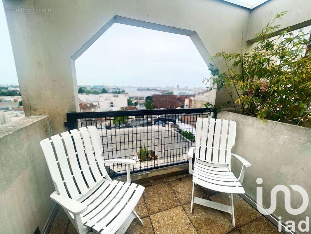 Photo 9 - Appartement à LA COURNEUVE