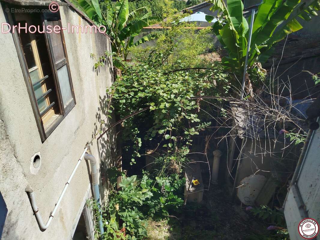 Maison à SAINTE-COLOMBE-SUR-L&#039;HERS