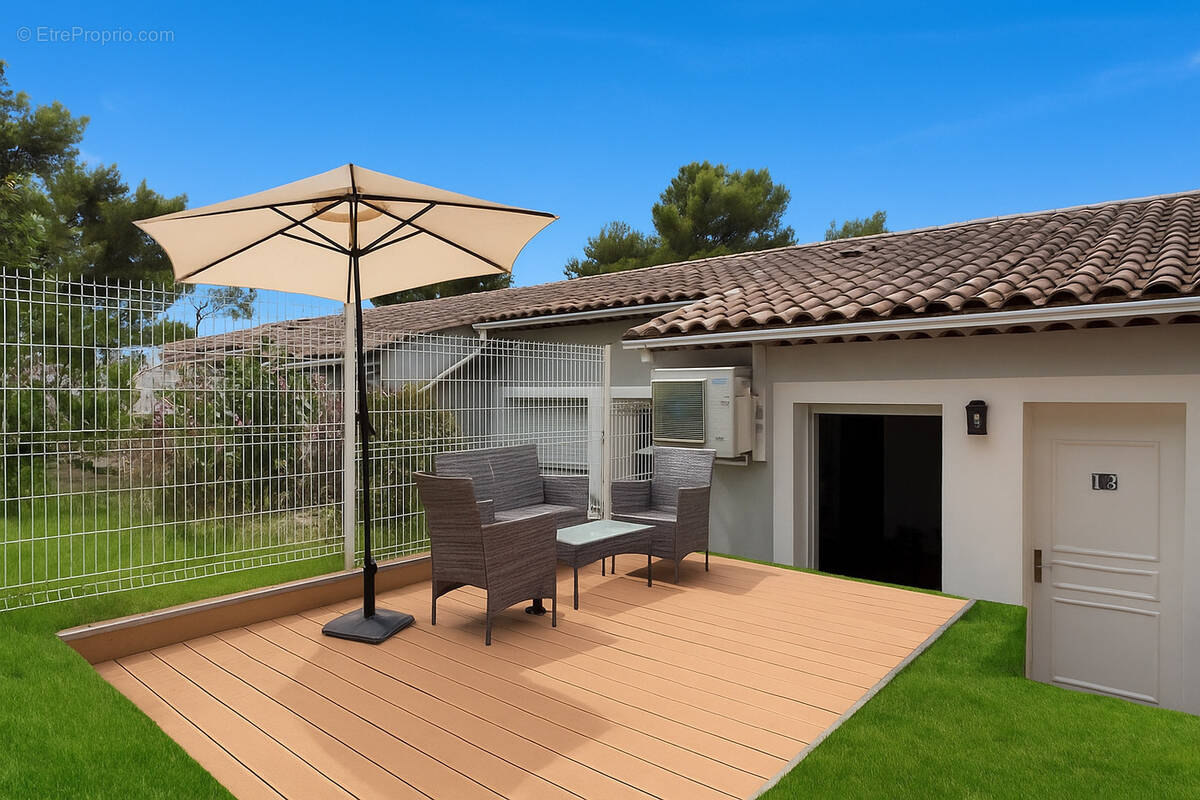 Appartement à CARQUEIRANNE