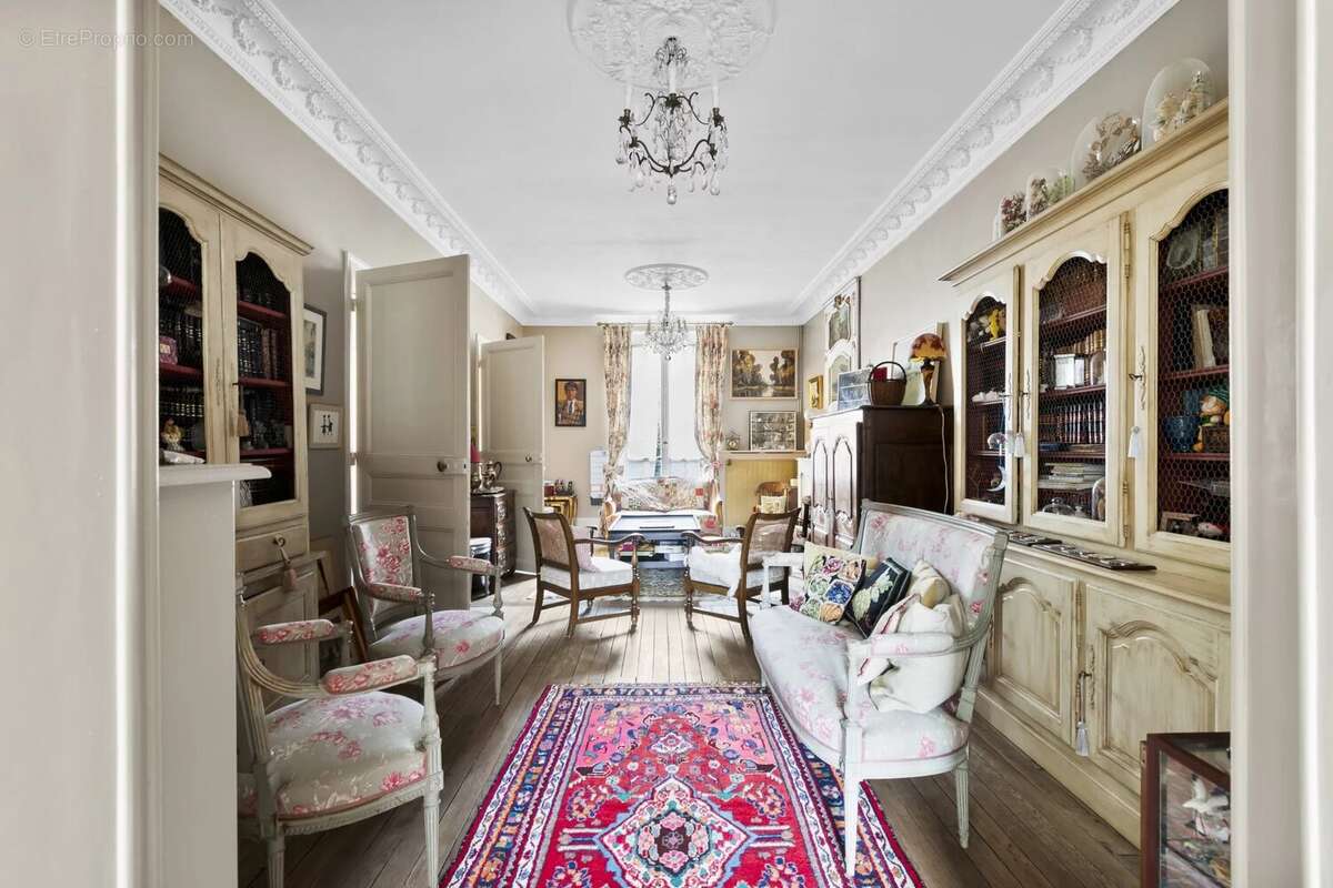 Maison à LA FERTE-ALAIS