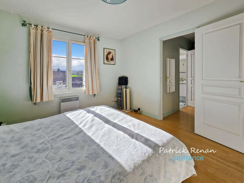 Maison à FONTENAY-LE-FLEURY