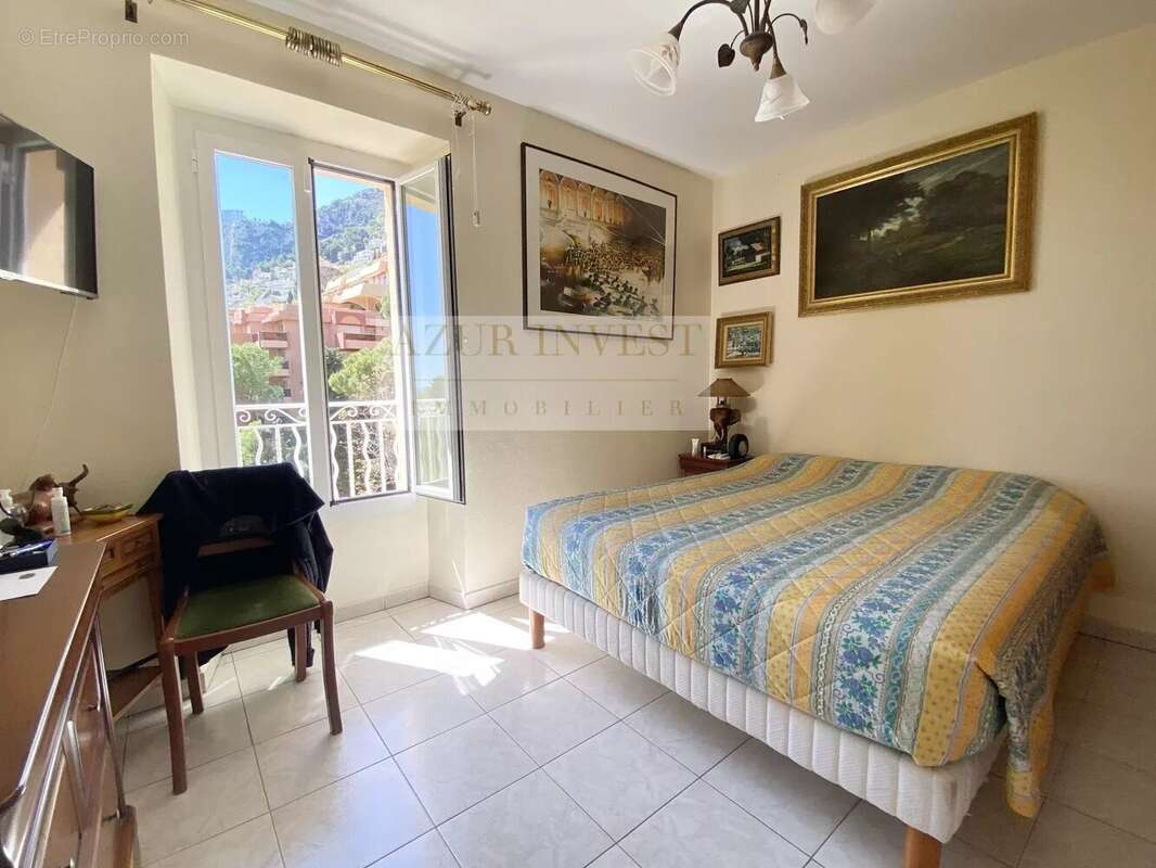 Appartement à ROQUEBRUNE-CAP-MARTIN