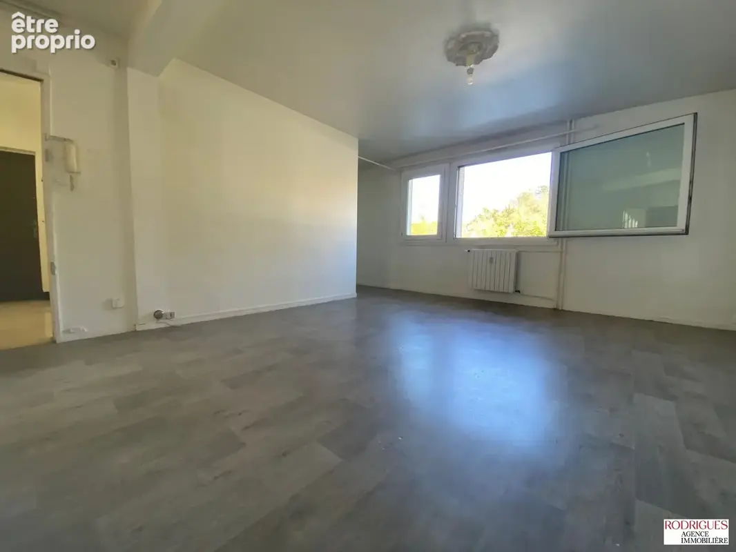 Appartement 68 m² à Poitiers  - photo 3