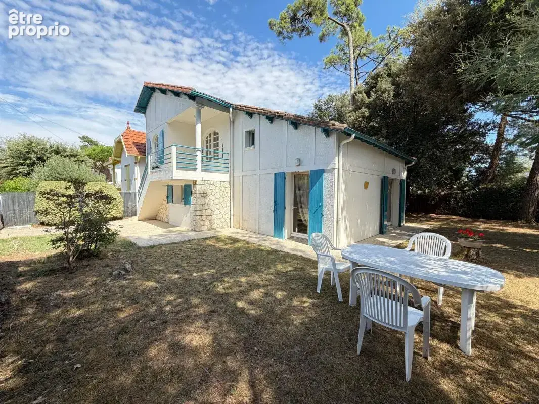 Maison à SAINT-PALAIS-SUR-MER