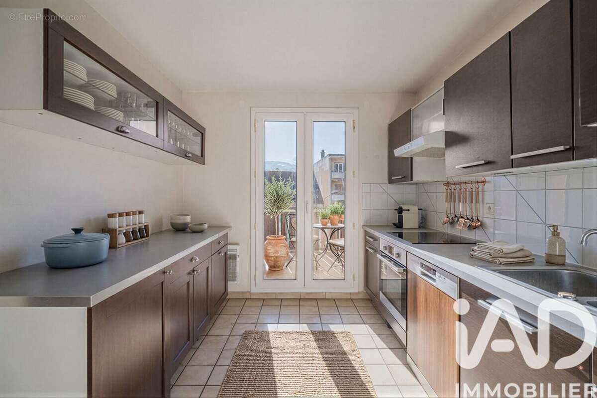 Photo 3 - Appartement à VARCES-ALLIERES-ET-RISSET