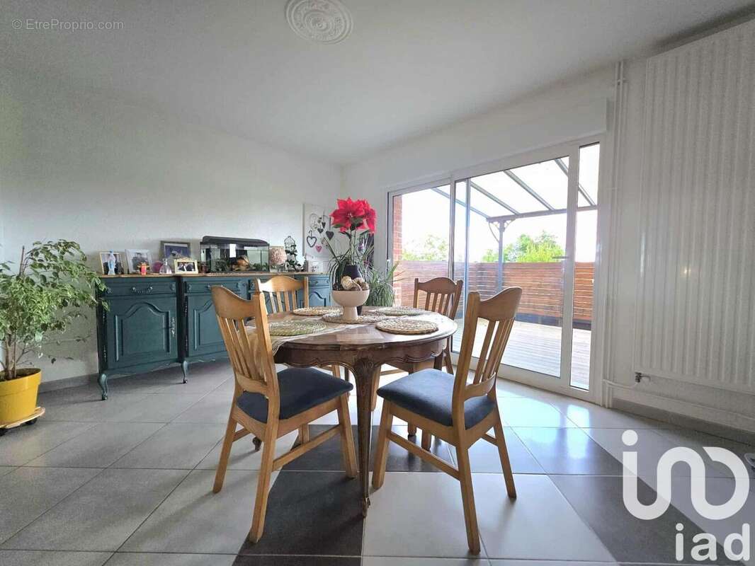 Photo 3 - Maison à ETROEUNGT