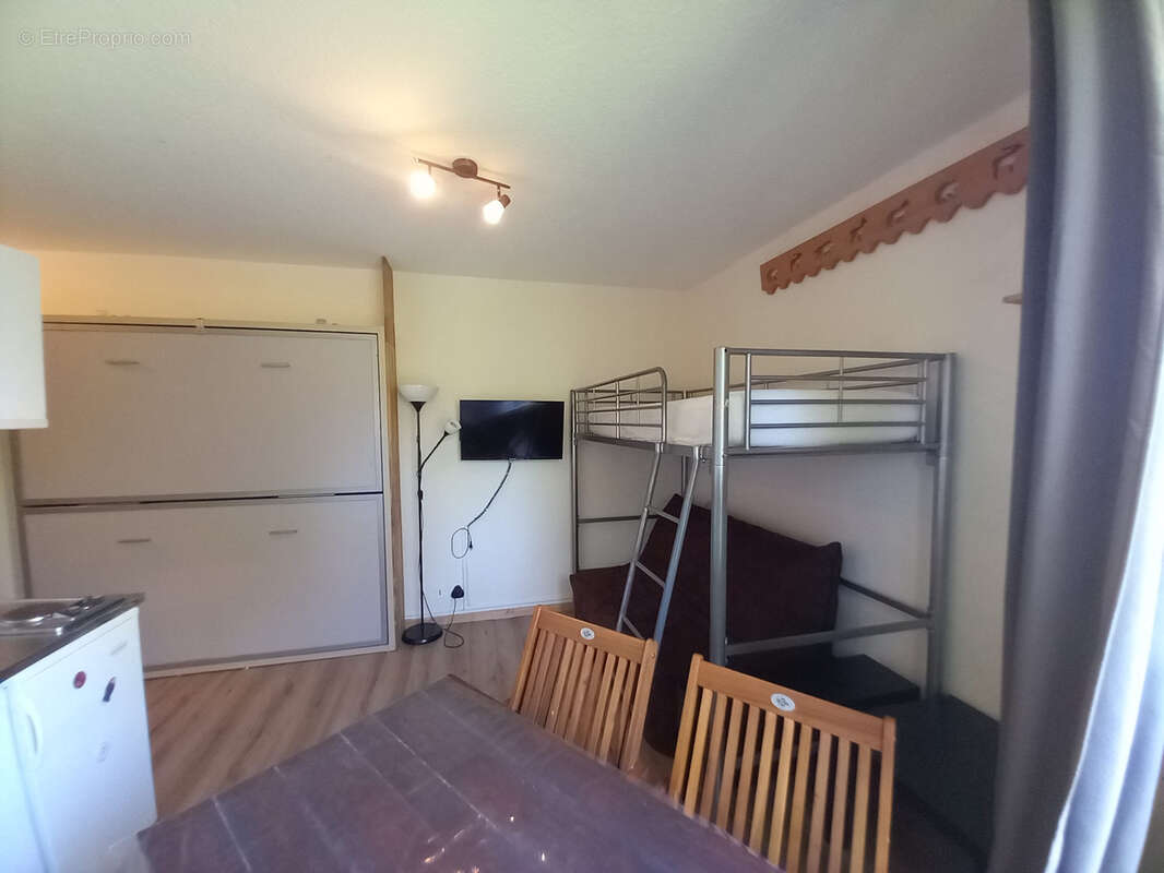 Appartement à LAVEISSIERE