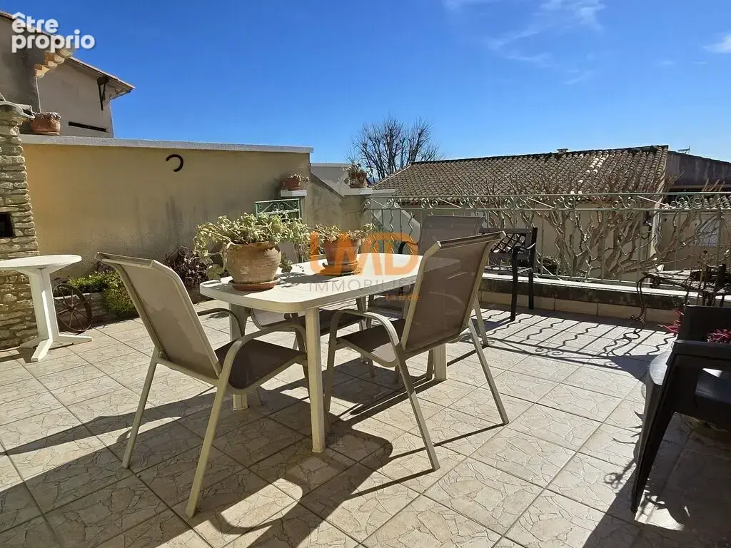 Maison avec appartement indépendant, garage et terrasses, vue Al - photo 23