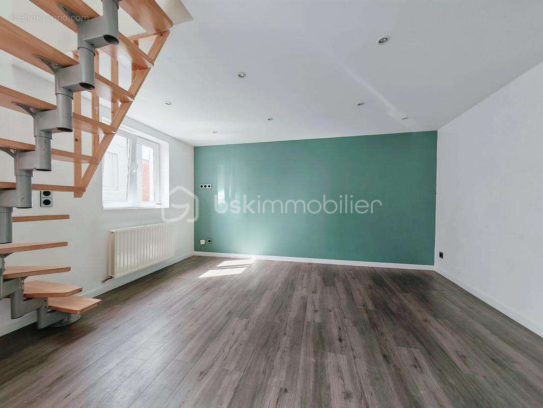Maison à HOUPLIN-ANCOISNE