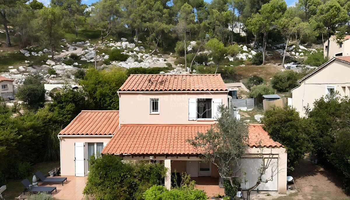 Maison à ENSUES-LA-REDONNE