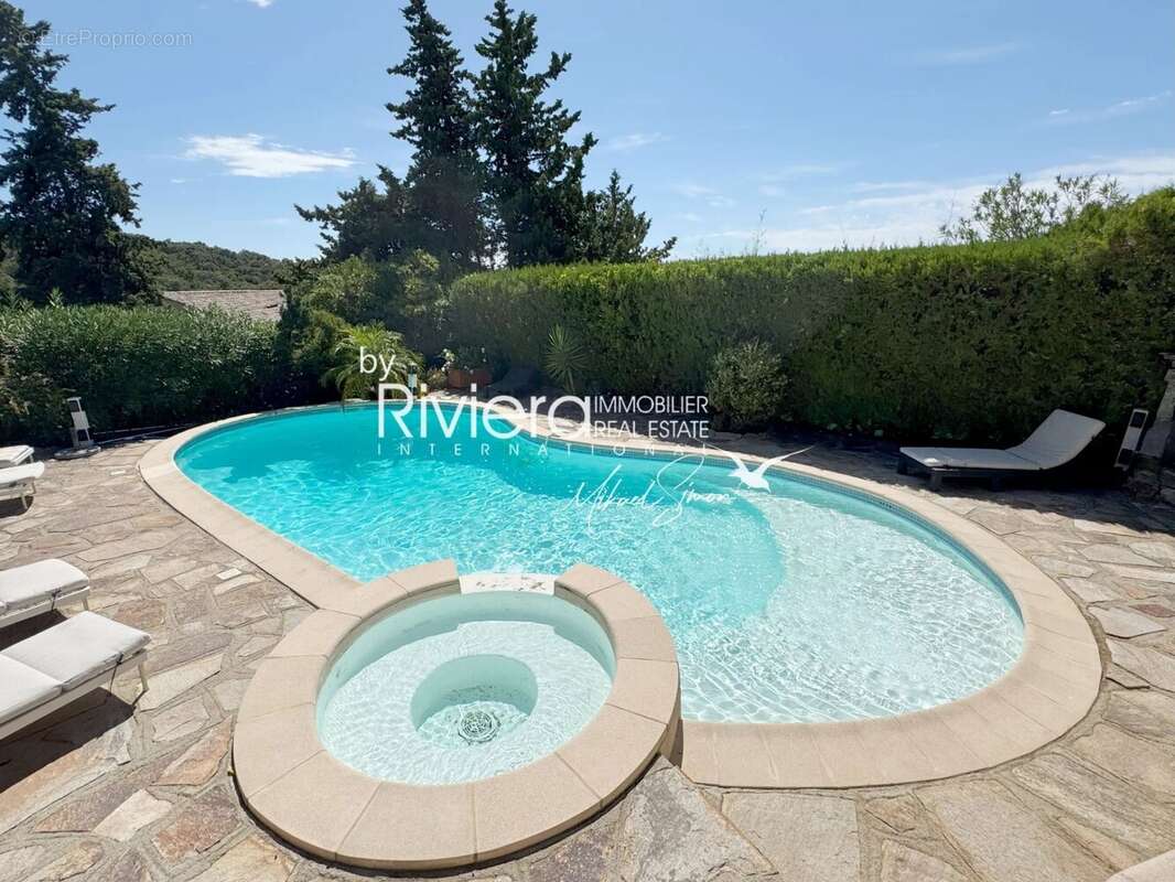 Villa provencale - vue mer & vignes - photo 8