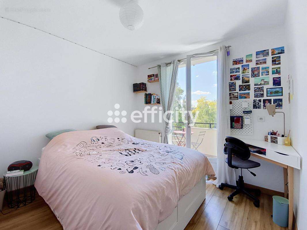 Appartement à SAINT-GRATIEN