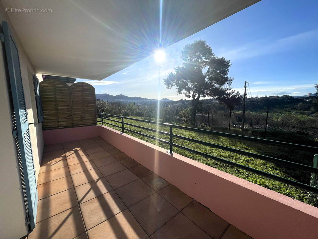 Appartement à MARSEILLE-13E