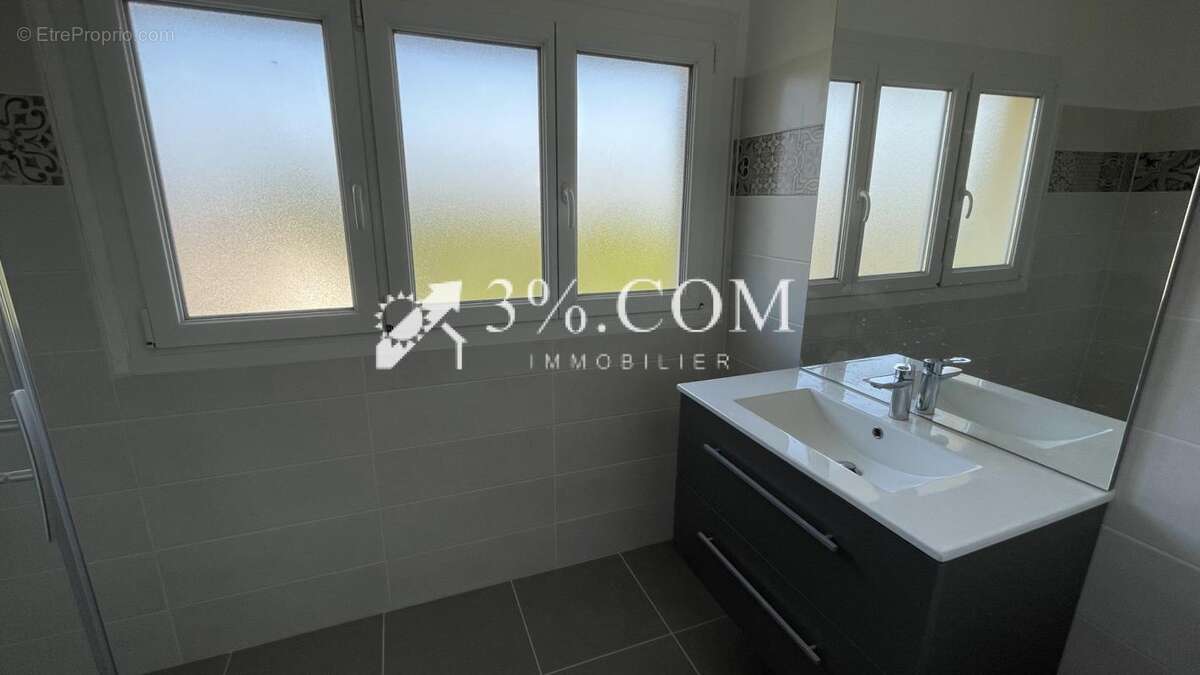 Appartement à PLOUHARNEL