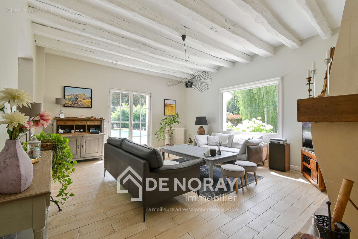 Maison à LA MEMBROLLE-SUR-CHOISILLE