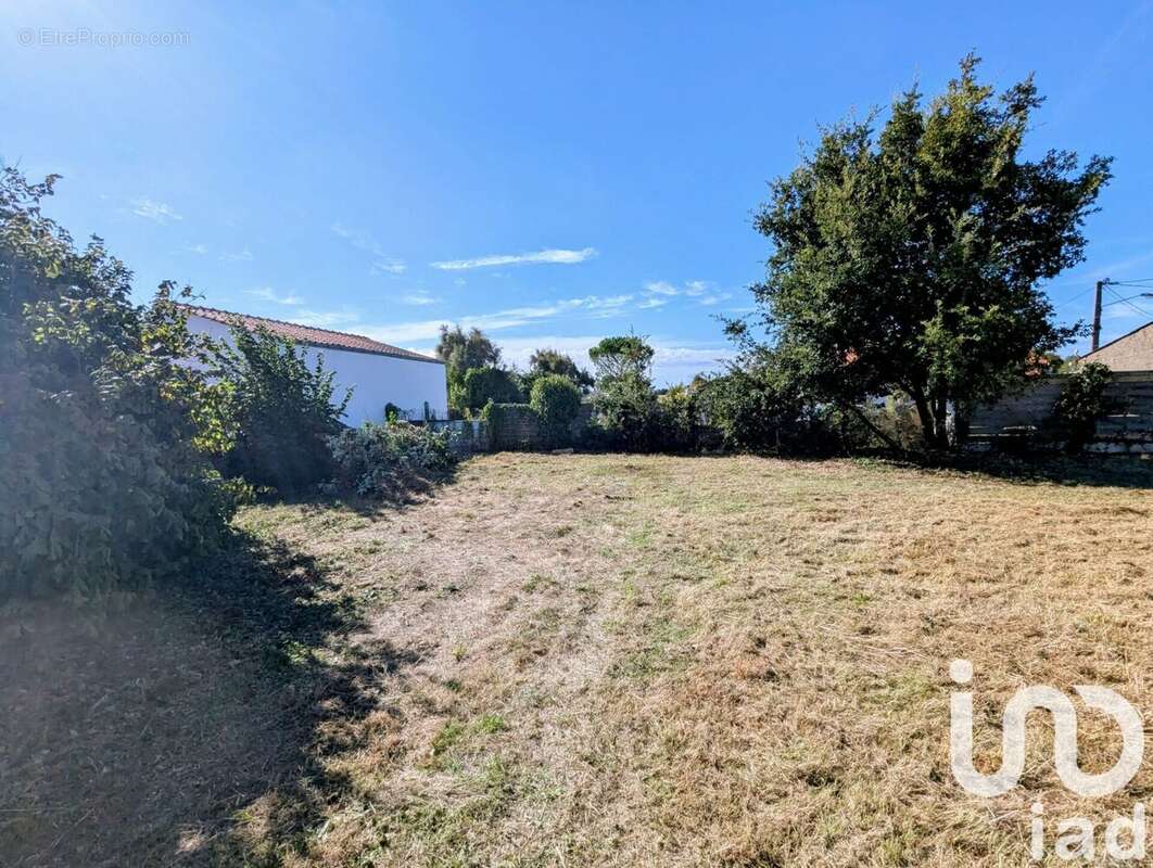 Terrain 349 m² à L'ile-D'olonne  - photo 3