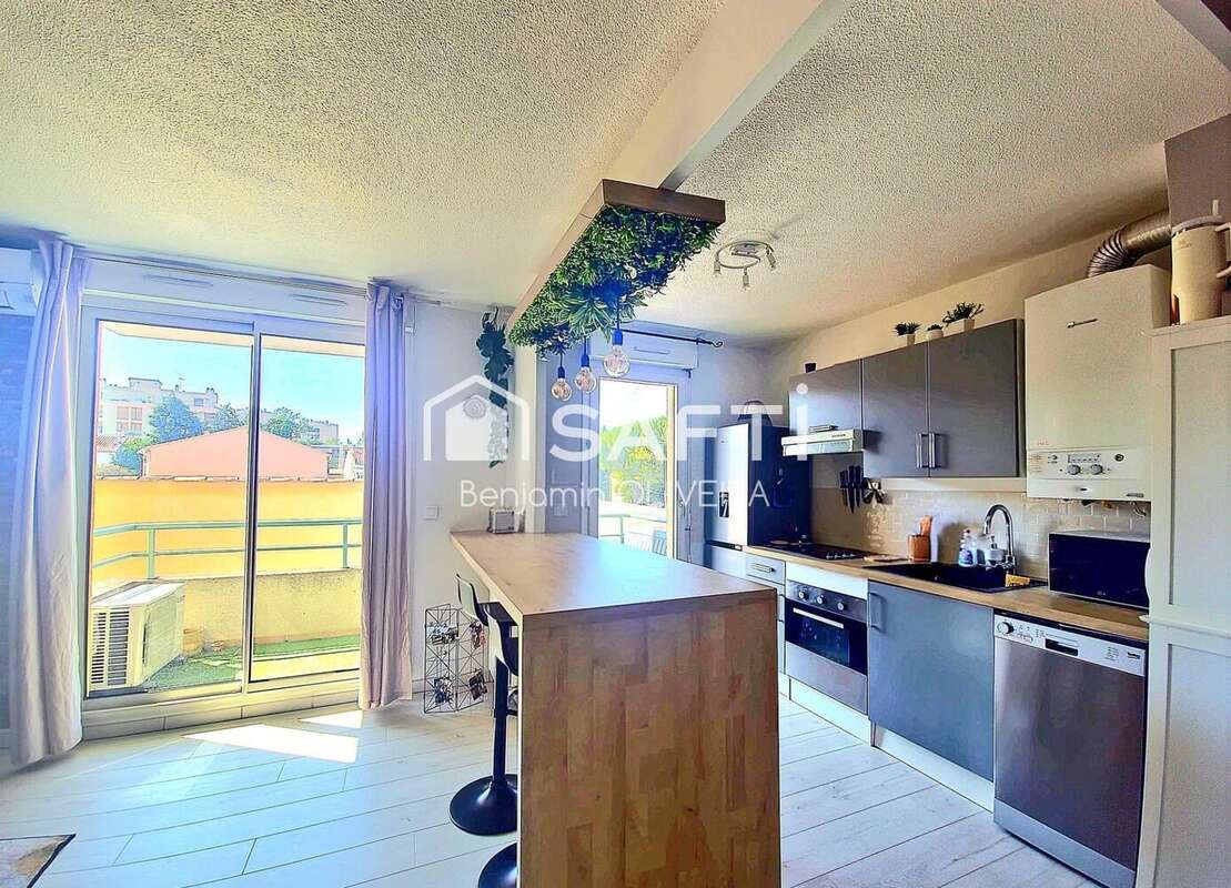 Appartement 47 m² à Aubagne  - photo 3