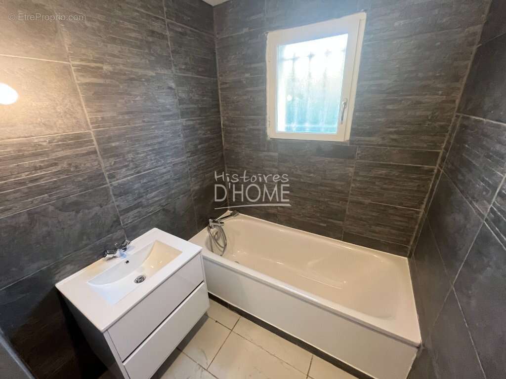 Maison à DONNEMARIE-DONTILLY