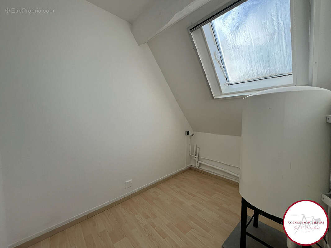 Maison à SAINT-AMAND-MONTROND